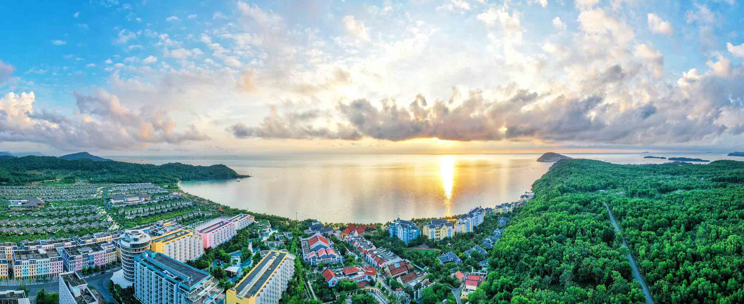 Hành trình 20 năm lột xác của Phú Quốc: Từ du lịch giá rẻ đến điểm đến hạng sang- Ảnh 3. Hành trình 20 năm lột xác của Phú Quốc: Từ du lịch giá rẻ đến điểm đến hạng sang- Ảnh 3.