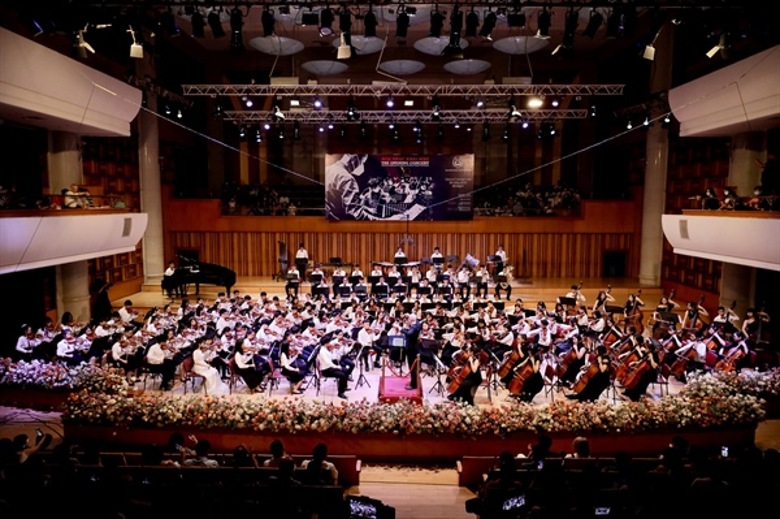 dan nhac tre the gioi lan dau bieu dien tai viet nam hinh 2