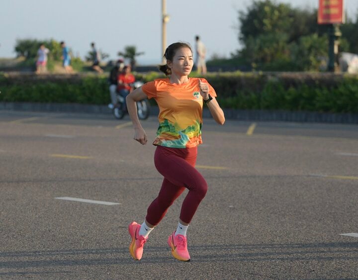 Năm nay, nữ VĐV này hướng đến mục tiêu giành chức vô địch lần thứ 8 trên đường chạy 5km.