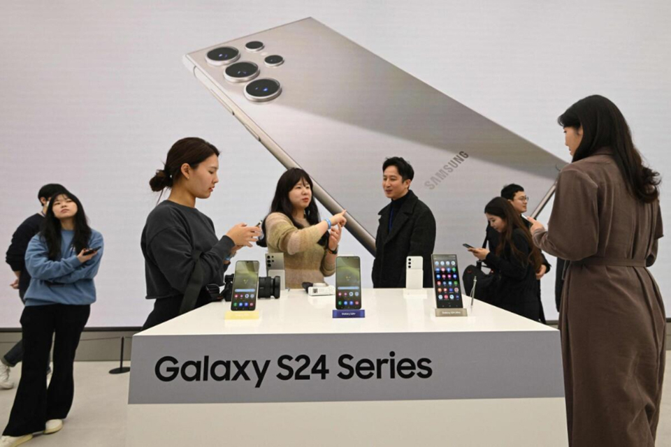 Giá smartphone ngày càng tăng nhưng có thực sự 'đắt đỏ'- Ảnh 2. Giá smartphone ngày càng tăng nhưng có thực sự 'đắt đỏ'- Ảnh 2.