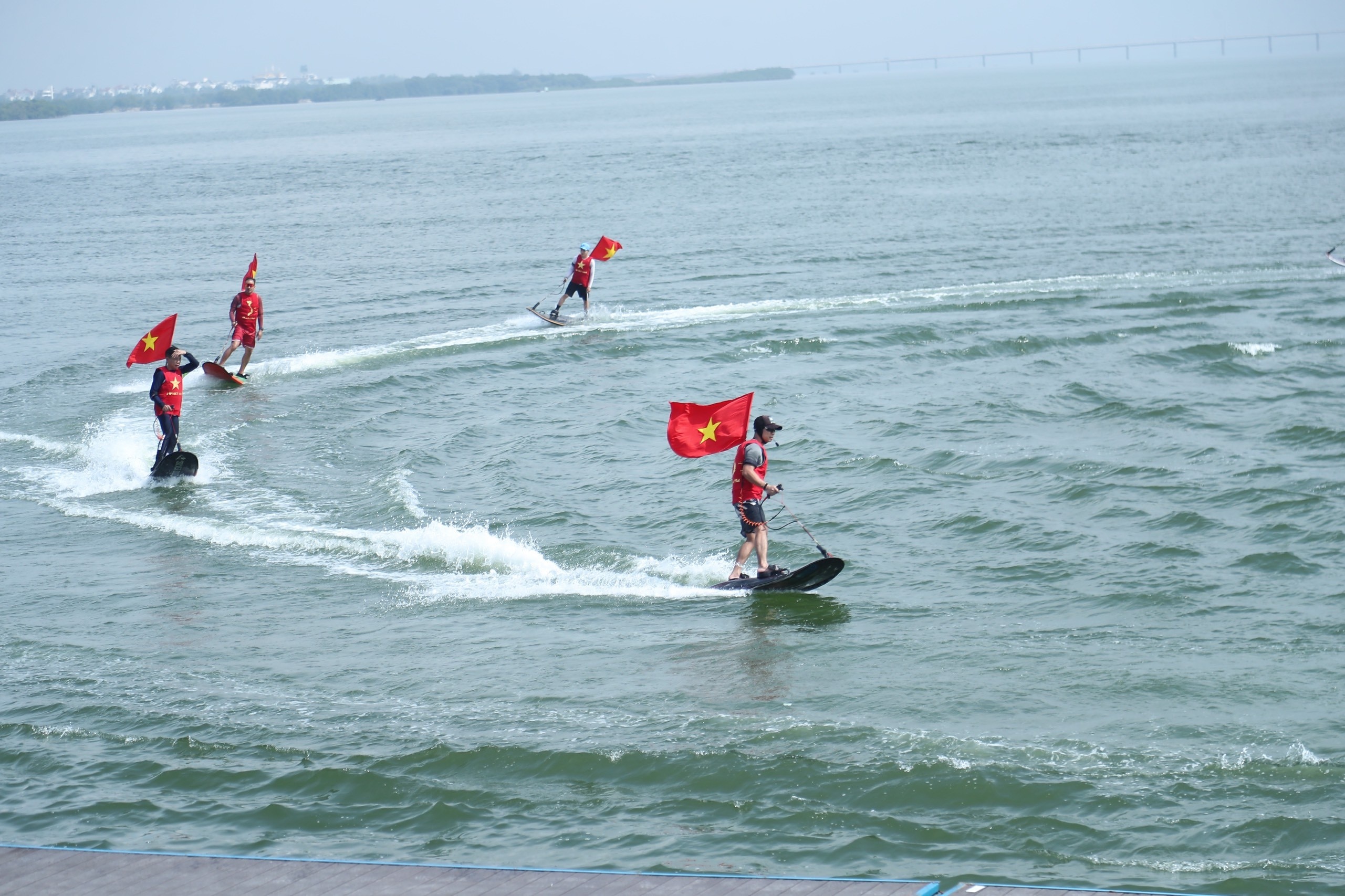 Sự kiện - Chủ tịch Bình Định: Nhân rộng mô hình kinh tế thể thao biển (Hình 3).