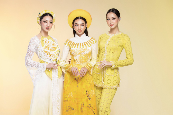 Từ trái qua: Lương Thùy Linh, Thùy Tiên, Bảo Ngọc làm đại sứ cuộc thi Từ trái qua: Lương Thùy Linh, Thùy Tiên, Bảo Ngọc làm đại sứ cuộc thi