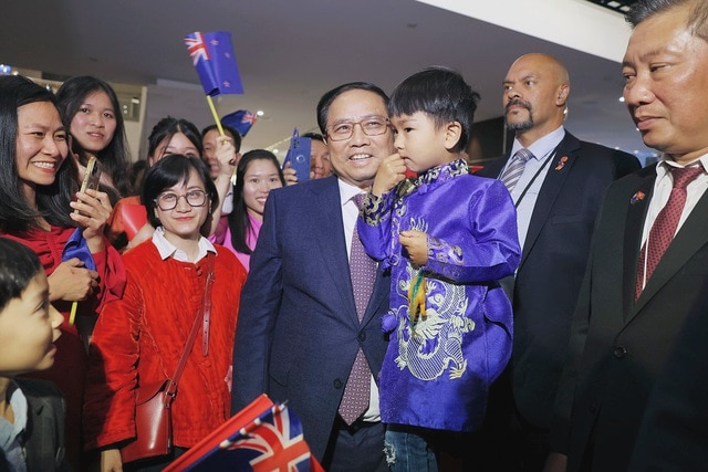 Thủ tướng Phạm Minh Chính gặp mặt, chia sẻ và động viên kiều bào tại New Zealand- Ảnh 1. - Vietnam.vn Thủ tướng Phạm Minh Chính gặp mặt, chia sẻ và động viên kiều bào tại New Zealand- Ảnh 1.