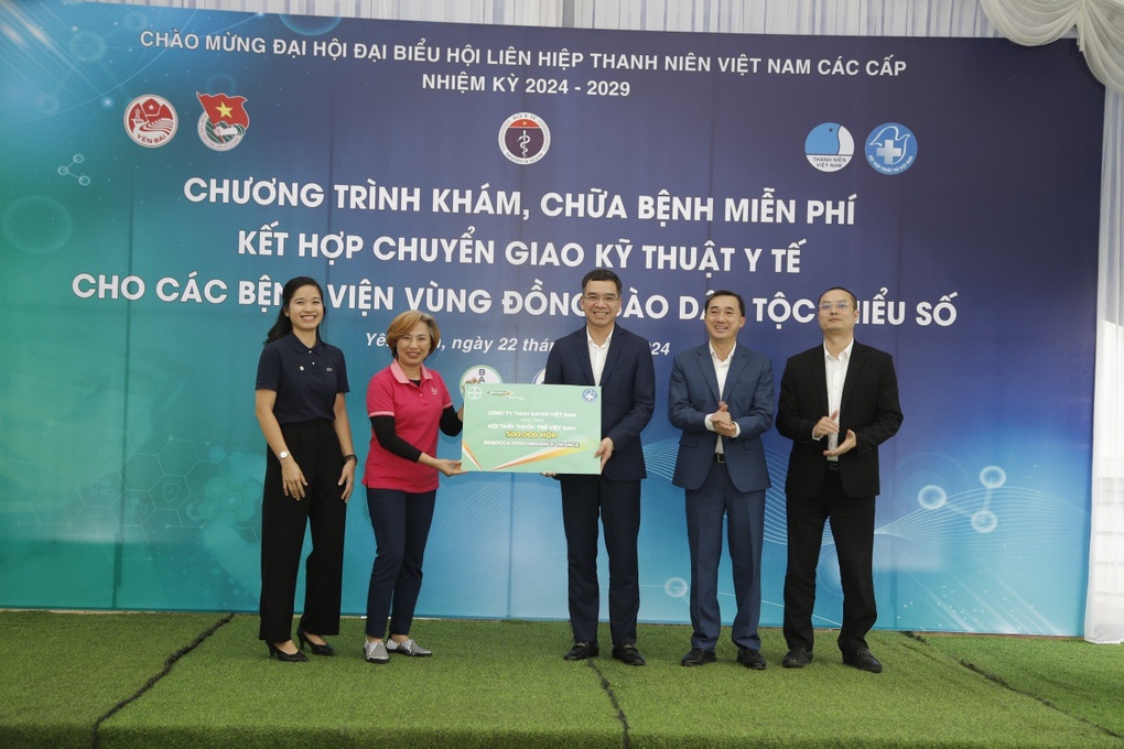 Bayer đồng hành cùng Hội Thầy thuốc trẻ Việt Nam nâng cao sức khỏe cộng đồng - 1 Bayer đồng hành cùng Hội Thầy thuốc trẻ Việt Nam nâng cao sức khỏe cộng đồng - 1