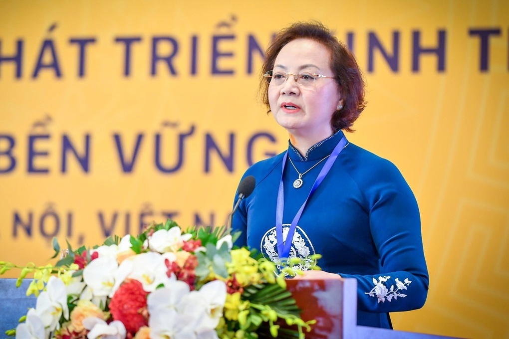 Bộ Nội vụ trả lời về chính sách thu hút sinh viên tốt nghiệp xuất sắc - 1 Bộ Nội vụ trả lời về chính sách thu hút sinh viên tốt nghiệp xuất sắc - 1