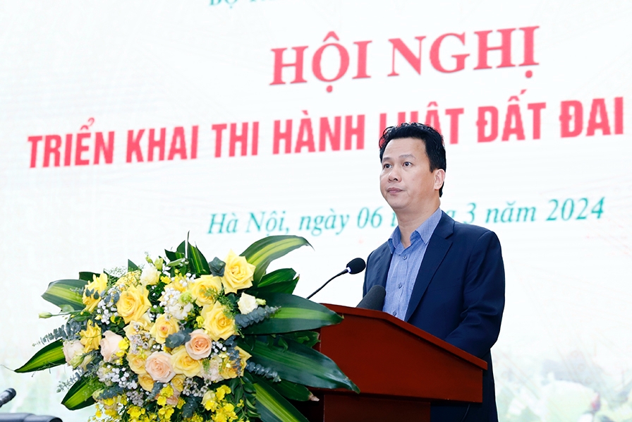 Bộ trưởng TN-MT: 'Các địa phương mong luật Đất đai 2024 sớm có hiệu lực'- Ảnh 1. Bộ trưởng TN-MT: 'Các địa phương mong luật Đất đai 2024 sớm có hiệu lực'- Ảnh 1.