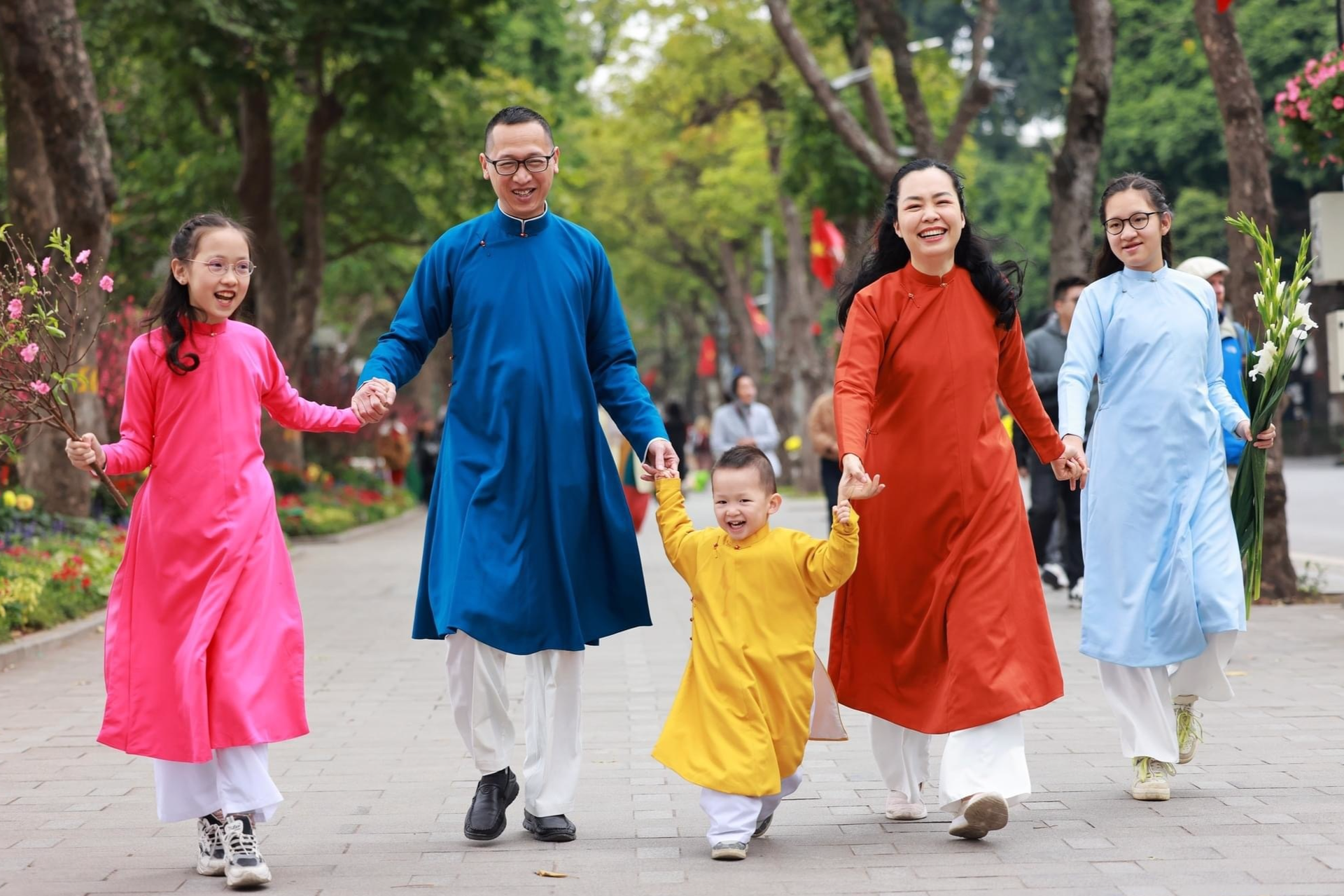 Chiêm ngưỡng 11 tác phẩm đoạt giải cuộc thi ảnh Niềm vui ngày Xuân 2024 - 8 Chiêm ngưỡng 11 tác phẩm đoạt giải cuộc thi ảnh Niềm vui ngày Xuân 2024 - 8