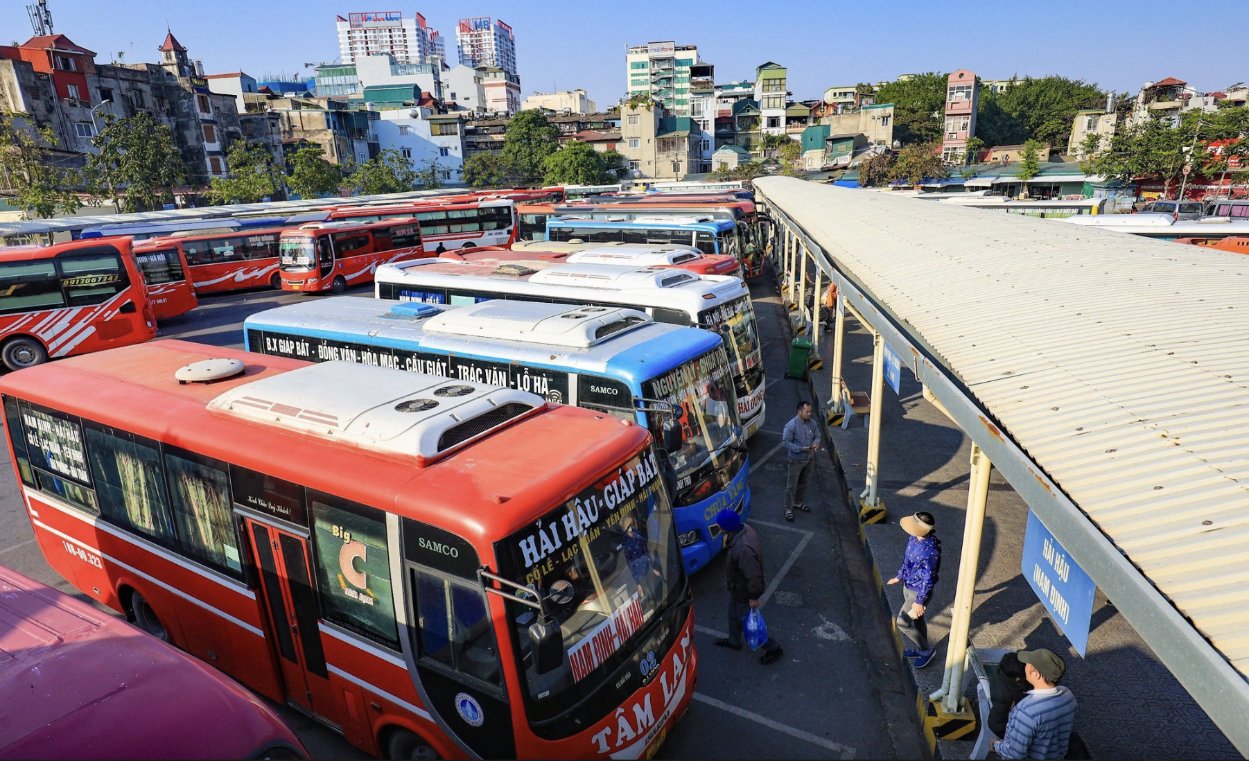 Cho phép lắp đặt trạm sạc xe điện trong bến xe- Ảnh 2. Cho phép lắp đặt trạm sạc xe điện trong bến xe- Ảnh 2.