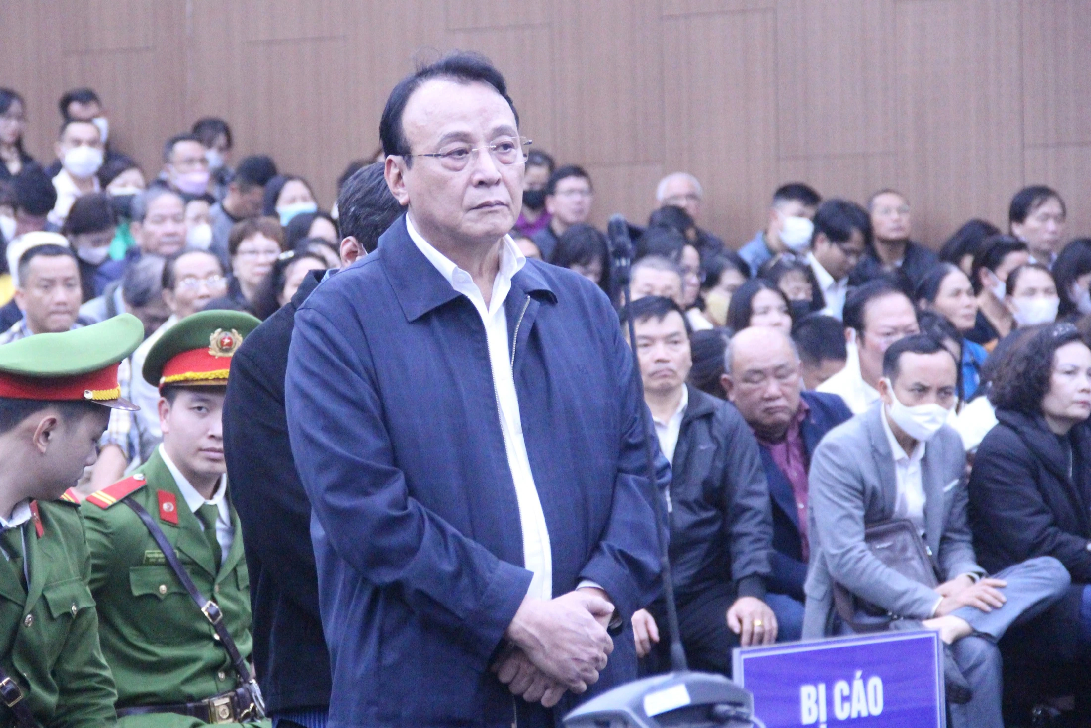 Chủ tịch Tập đoàn Tân Hoàng Minh nhận tội- Ảnh 1. Chủ tịch Tập đoàn Tân Hoàng Minh nhận tội- Ảnh 1.