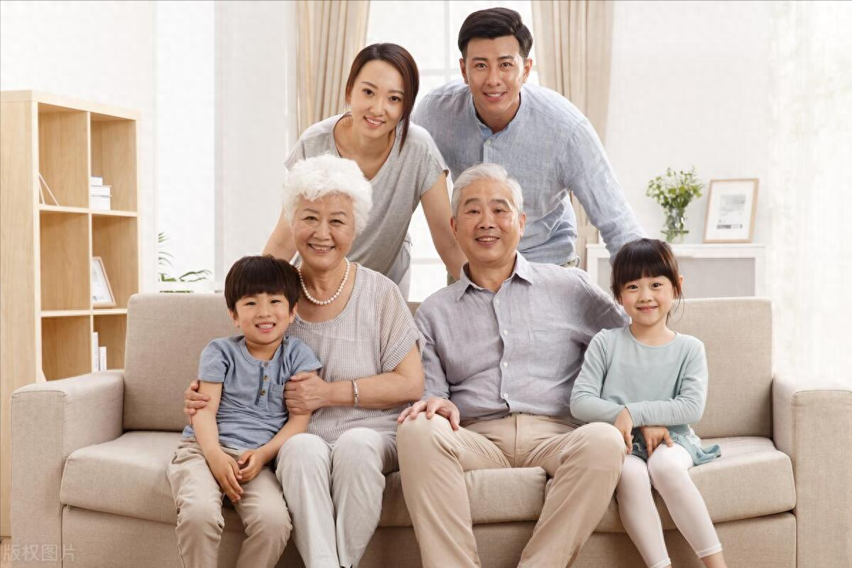 Con rể thất hứa nuôi bố mẹ lúc về già, thấy thái độ của con gái, tôi cương quyết đòi lại nhà của hồi môn - Ảnh 1. Con rể thất hứa nuôi bố mẹ lúc về già, thấy thái độ của con gái, tôi cương quyết đòi lại nhà của hồi môn - Ảnh 1.