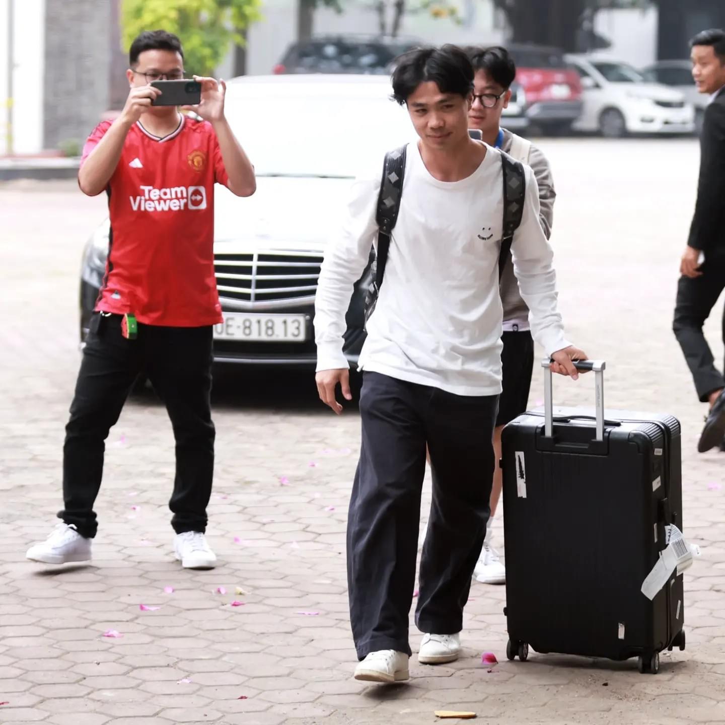 Công Phượng không bất an về phong độ chính mình, tin đội tuyển Việt Nam đánh bại Indonesia - Ảnh 1. Công Phượng không bất an về phong độ chính mình, tin đội tuyển Việt Nam đánh bại Indonesia - Ảnh 1.