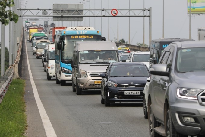 Phương tiện di chuyển trên cao tốc TP HCM - Long Thành - Dầu Giây, tháng 7/2022. Ảnh: Quỳnh Trần