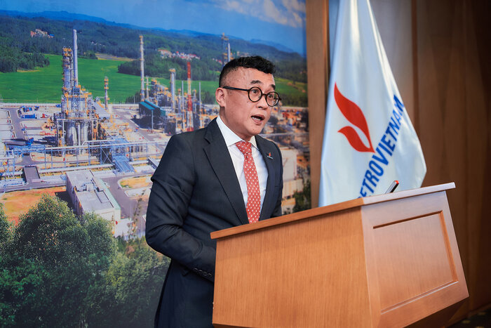 Phó Tổng Giám đốc Petrovietnam Phan Tử Giang phát biểu tại lễ ký kết. Ảnh: Anh Tuấn