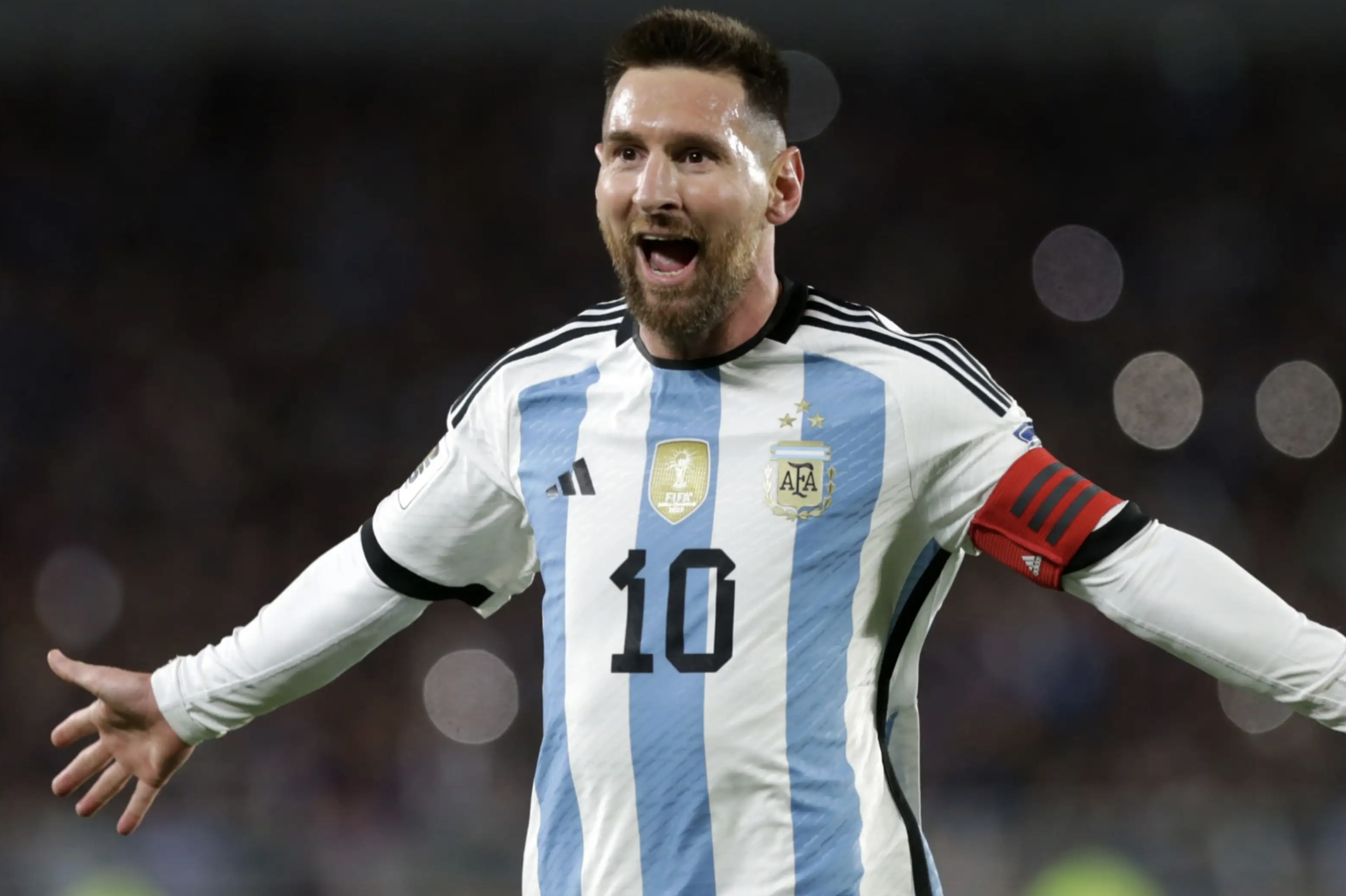 Đội tuyển Argentina triệu tập toàn sao ‘hàng khủng’, CĐV Trung Quốc tiếc ngẩn ngơ- Ảnh 1. Đội tuyển Argentina triệu tập toàn sao ‘hàng khủng’, CĐV Trung Quốc tiếc ngẩn ngơ- Ảnh 1.