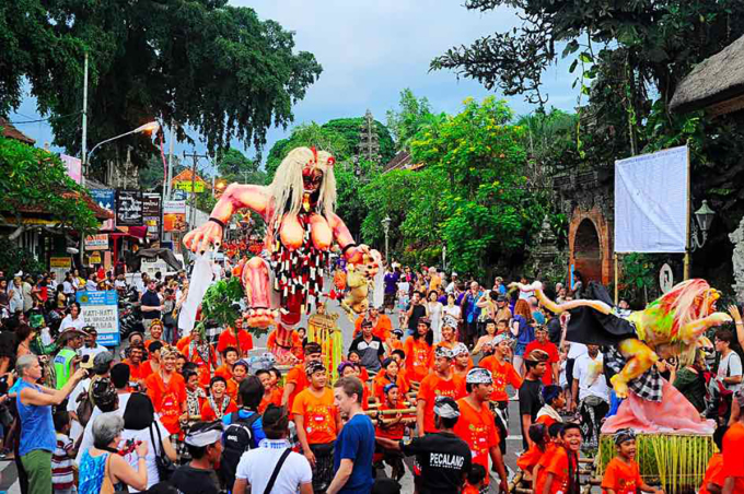 Khách du lịch nên làm gì trong Ngày im lặng ở Bali?
