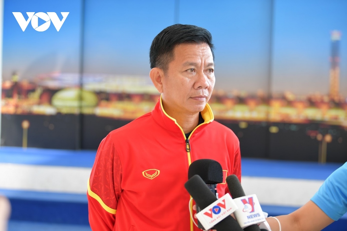 hlv hoàng anh tuấn chạy đua với thời gian sau khi thay thế hlv troussier hình ảnh 1 hlv hoang anh tuan chay dua voi thoi gian sau khi thay the hlv troussier hinh anh 1