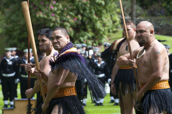 Hongi: Tục chạm mũi khi chào hỏi của người Maori có gì đặc biệt?- Ảnh 3. Các chiến binh Maori - Ảnh: US DEPARTMENT OF DEFENSE