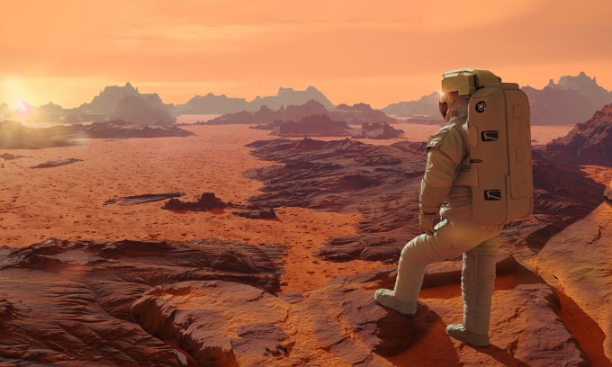 Mô phỏng phi hành gia đứng quan sát trên sao Hỏa. Ảnh: dottedhippo/iStock