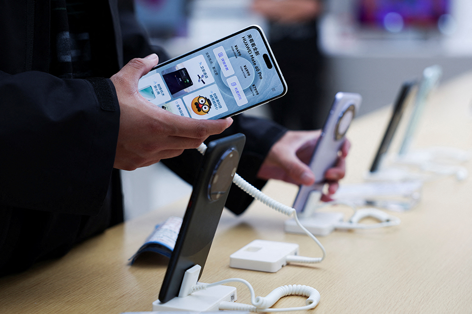 Những thói quen dùng smartphone không nên bỏ qua- Ảnh 1. Những thói quen dùng smartphone không nên bỏ qua- Ảnh 1.