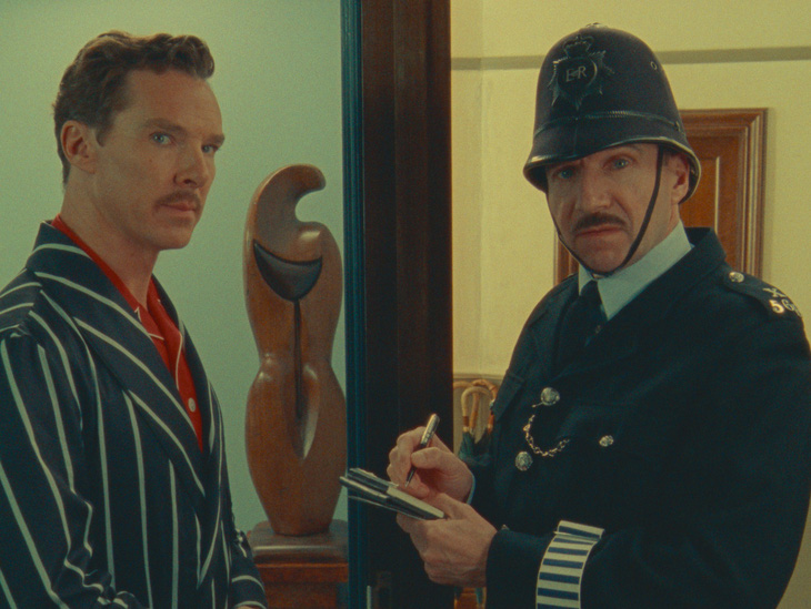 The Wonderful Story of Henry Sugar, phim ngắn được dự báo giành giải Oscar năm nay của đạo diễn kỳ cựu Wes Anderson - Ảnh: Netflix The Wonderful Story of Henry Sugar, phim ngắn được dự báo giành giải Oscar năm nay của đạo diễn kỳ cựu Wes Anderson - Ảnh: Netflix