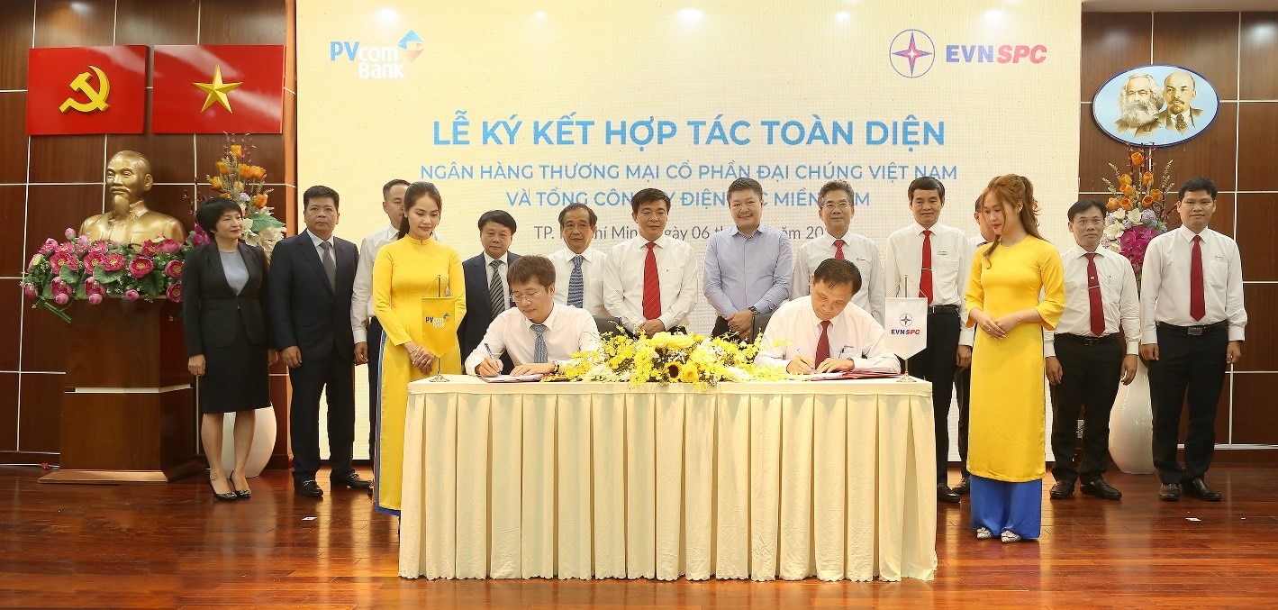 PVcomBank ký thỏa thuận hợp tác toàn diện với Tổng Công ty Điện lực miền Nam