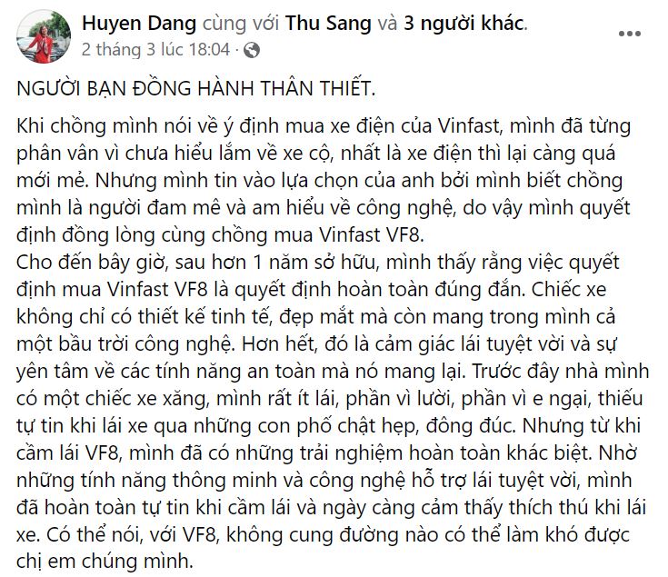 Chị Huyền Đặng gọi chiếc VF 8 của mình là người bạn đồng hành thân thiết.