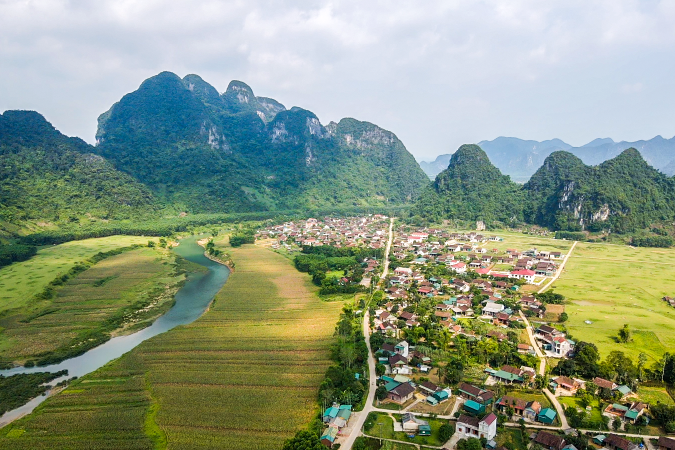 Quảng Bình có Làng du lịch tốt nhất thế giới - Ảnh 2. Quảng Bình có Làng du lịch tốt nhất thế giới - Ảnh 2.