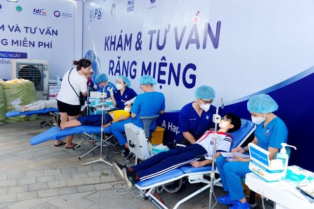 'Siêu nhân bảo vệ nụ cười' P/S xuất hiện tại 35 Siêu thị Co.opmart trên cả nước- Ảnh 1. 'Siêu nhân bảo vệ nụ cười' P/S xuất hiện tại 35 Siêu thị Co.opmart trên cả nước- Ảnh 1.