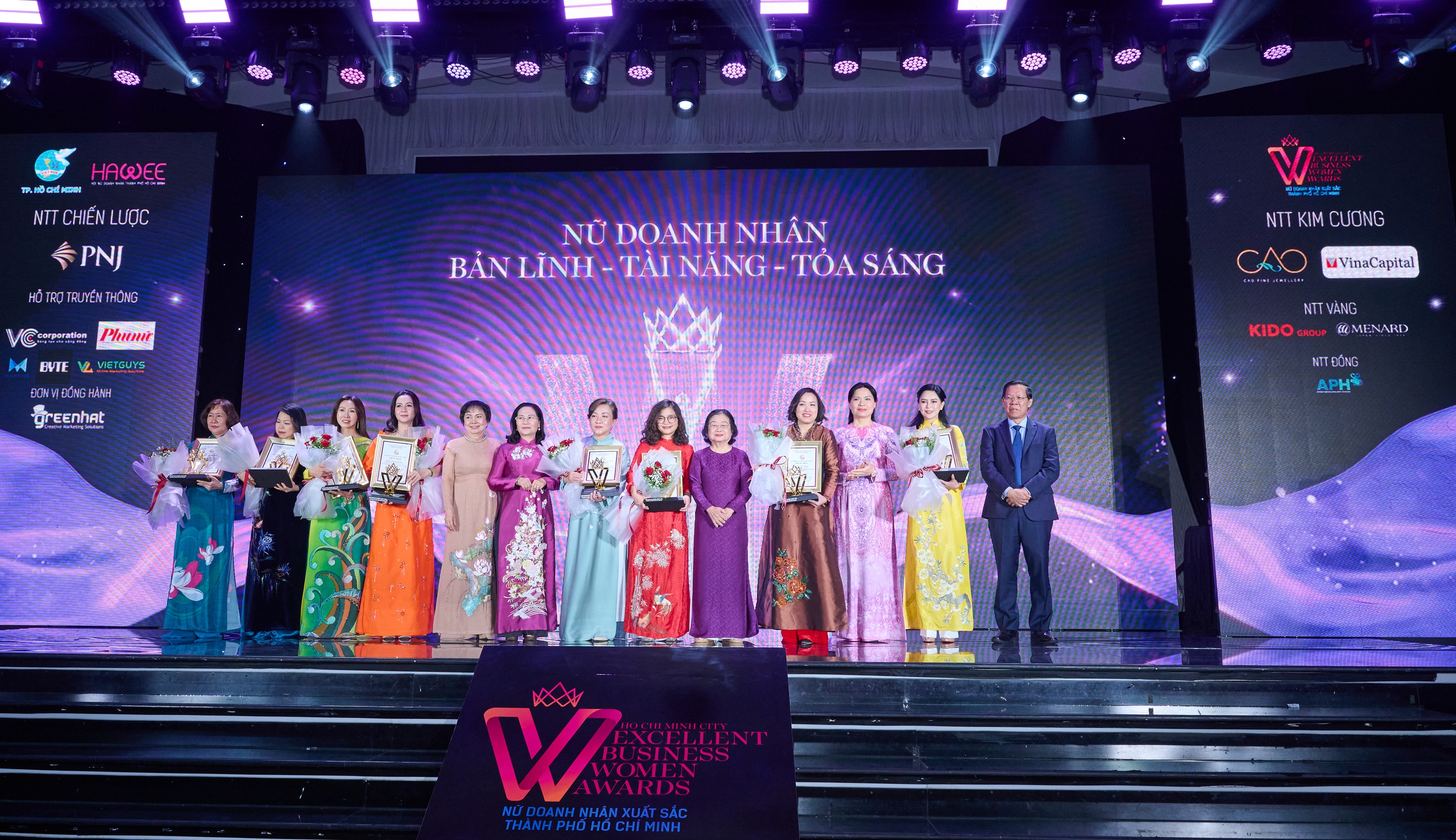 TPHCM: Lần đầu tôn vinh "Nữ doanh nhân xuất sắc"- Ảnh 1. TPHCM: Lần đầu tôn vinh "Nữ doanh nhân xuất sắc"- Ảnh 1.
