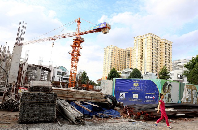 'TP.HCM người thu nhập 11 triệu đồng/tháng sao mua được nhà'- Ảnh 1. 'TP.HCM người thu nhập 11 triệu đồng/tháng sao mua được nhà'- Ảnh 1.