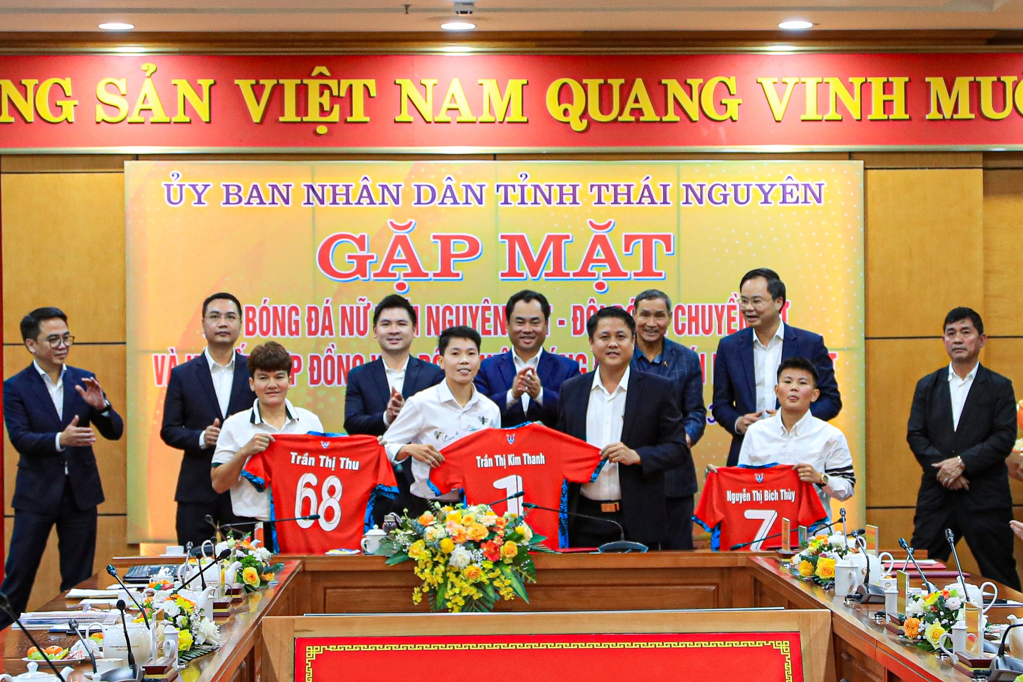 Thủ môn Kim Thanh tiết lộ lý do không xuất ngoại, muốn tái hợp Huỳnh Như- Ảnh 1. Thủ môn Kim Thanh tiết lộ lý do không xuất ngoại, muốn tái hợp Huỳnh Như- Ảnh 1.