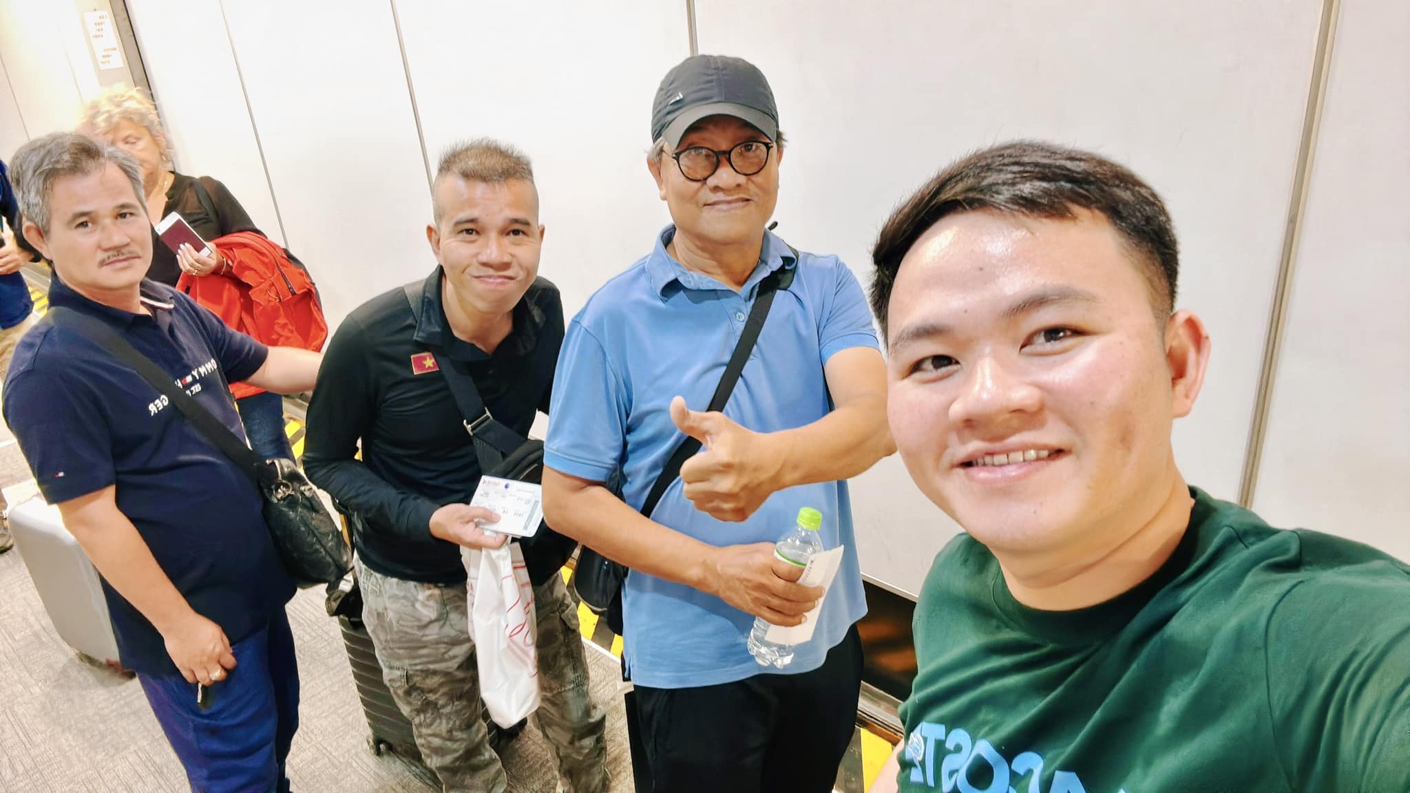 Trần Quyết Chiến và Bao Phương Vinh lên đường tìm kiếm lịch sử cho billards Việt Nam- Ảnh 2. Trần Quyết Chiến và Bao Phương Vinh lên đường tìm kiếm lịch sử cho billards Việt Nam- Ảnh 2.