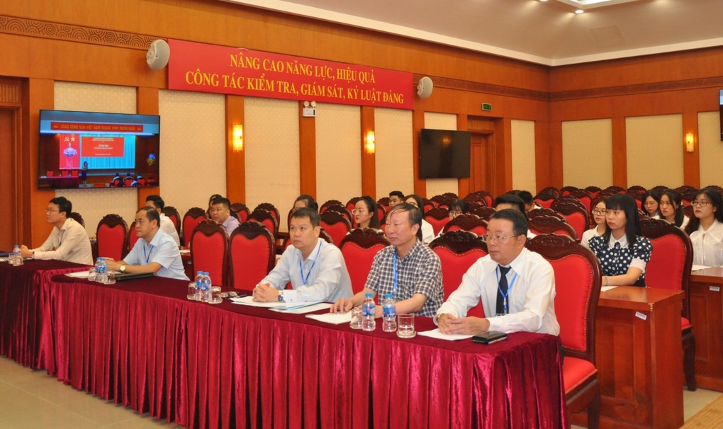 Ủy ban Kiểm tra Trung ương hủy kết quả thi tuyển công chức của 5 thí sinh - 1 Ủy ban Kiểm tra Trung ương hủy kết quả thi tuyển công chức của 5 thí sinh - 1