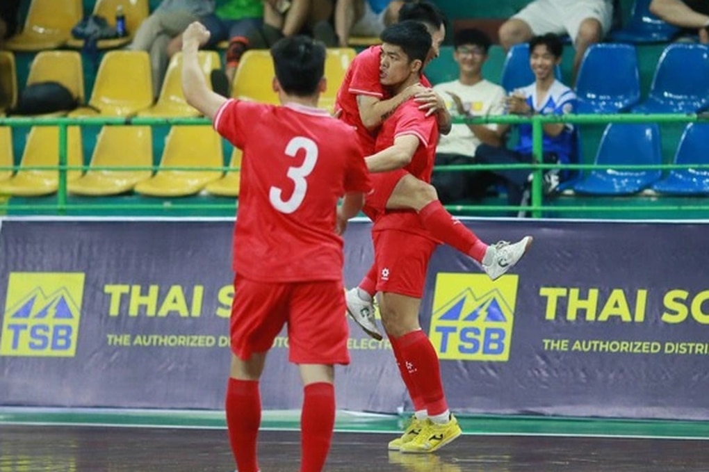 Futsal Việt Nam tạo địa chấn trước đội hạng 8 thế giới Futsal Việt Nam tạo địa chấn trước đội hạng 8 thế giới