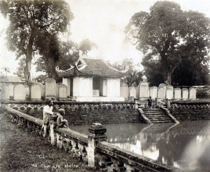 Những hình ảnh quen mà lạ về Hà Nội hơn 100 năm trước - Ảnh 1.