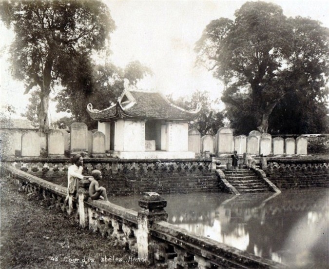 Những hình ảnh quen mà lạ về Hà Nội hơn 100 năm trước - Ảnh 1. Những hình ảnh quen mà lạ về Hà Nội hơn 100 năm trước - Ảnh 1.