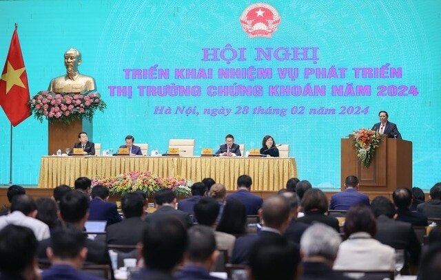 Họp Tổ công tác triển khai Đề án 06 tháng 03/2024 Họp Tổ công tác triển khai Đề án 06 tháng 03/2024