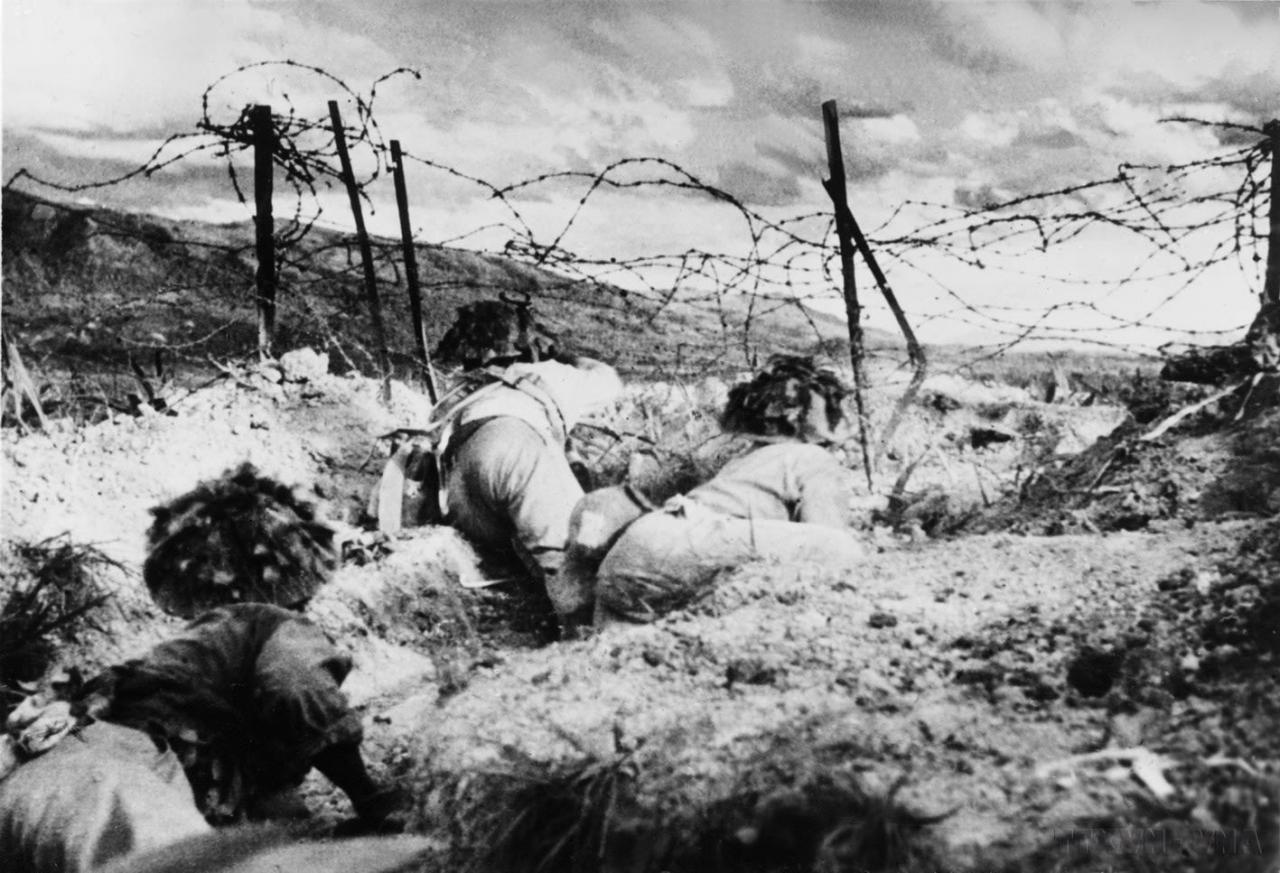 Ngày 31/3/1954: Các đơn vị khẩn trương tổ chức trận địa phòng ngự, chuẩn bị đánh địch phản kích ban ngày