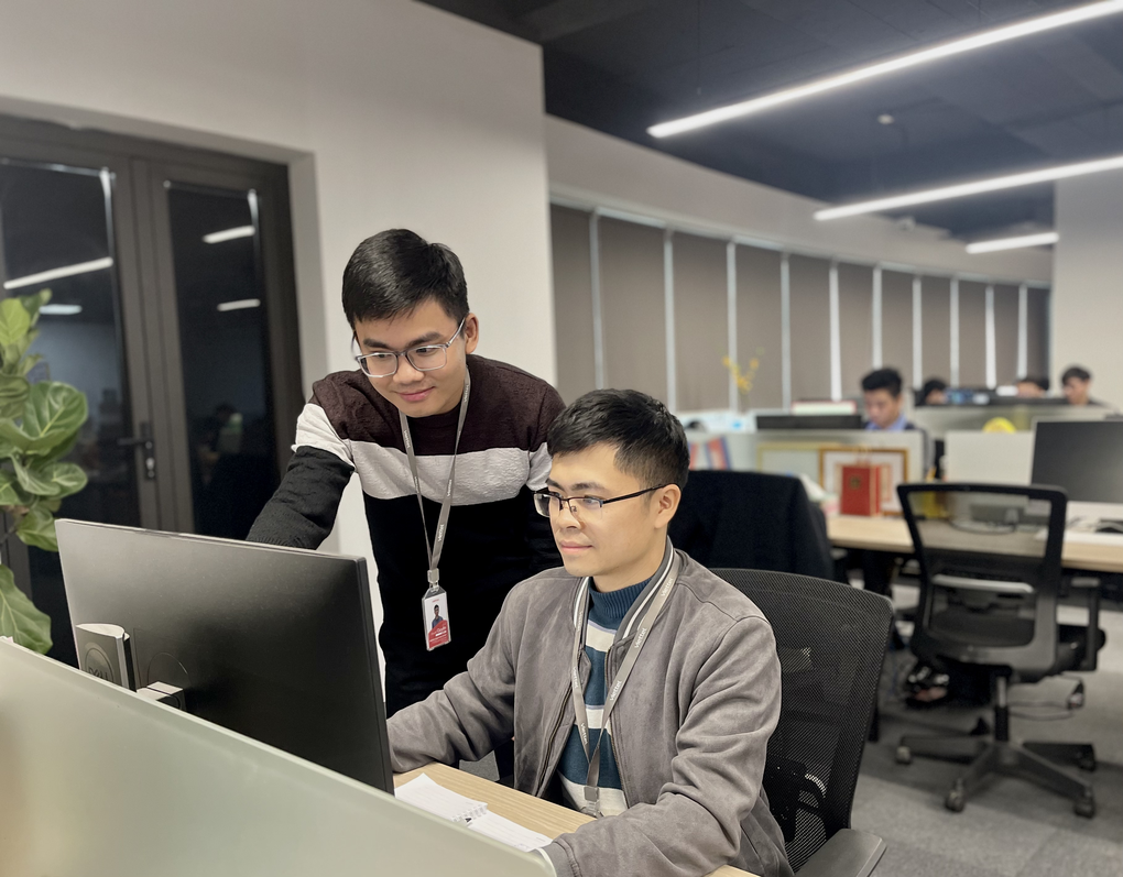 Người Việt làm chủ công nghệ AI, tự tin vươn tầm thế giới - 1 Người Việt làm chủ công nghệ AI, tự tin vươn tầm thế giới - 1