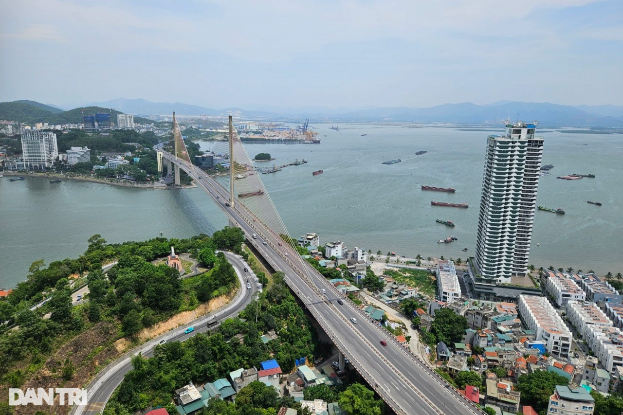 Hạ Long đề xuất xây dựng tượng Rồng cao 30m tại trung tâm thành phố - 2 - Vietnam.vn Hạ Long đề xuất xây dựng tượng Rồng cao 30m tại trung tâm thành phố - 2