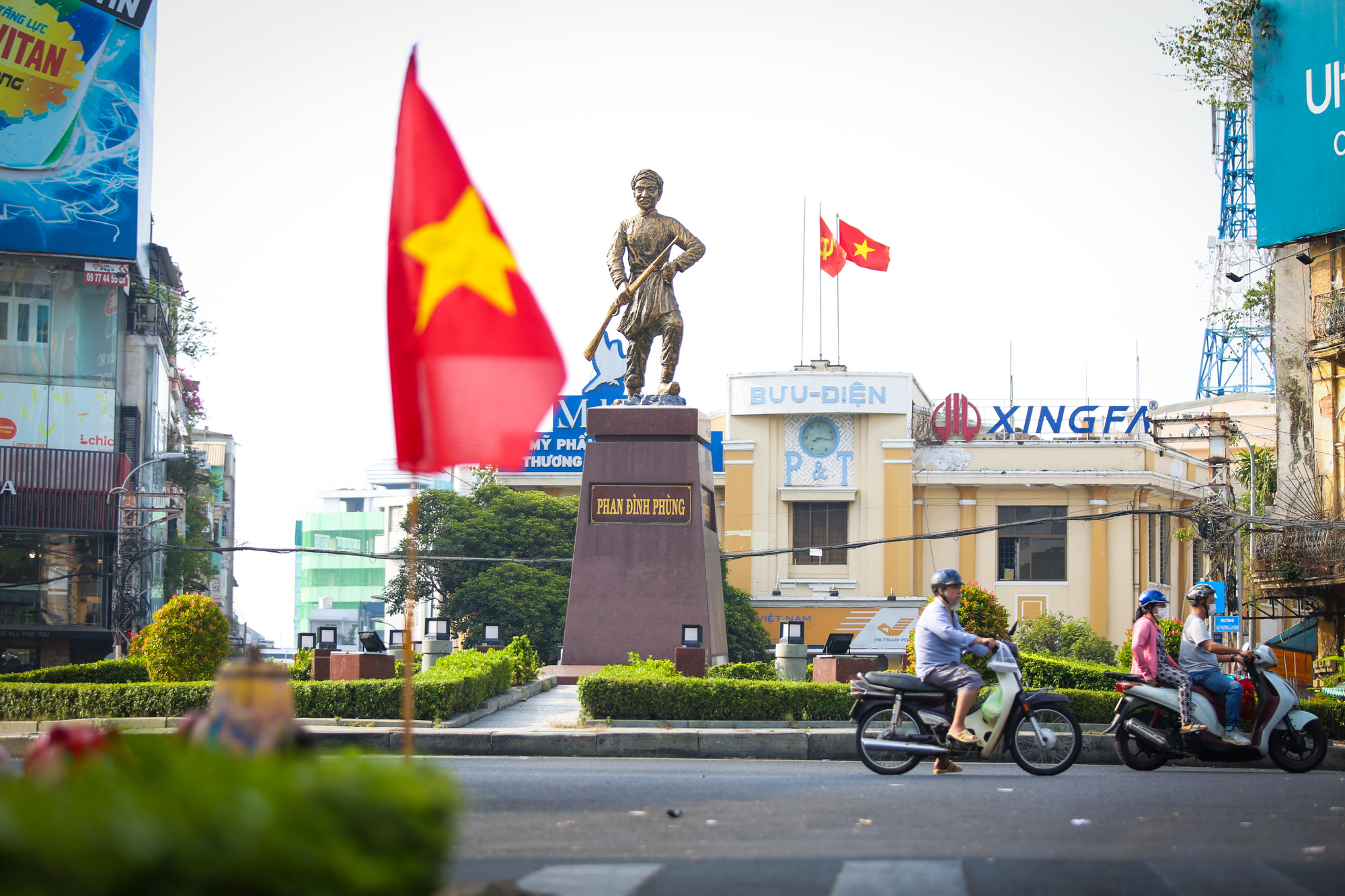 Cận cảnh những tượng đài hơn nửa thế kỷ ở TP.HCM sau tu sửa- Ảnh 8. Cận cảnh những tượng đài hơn nửa thế kỷ ở TP.HCM sau tu sửa- Ảnh 8.