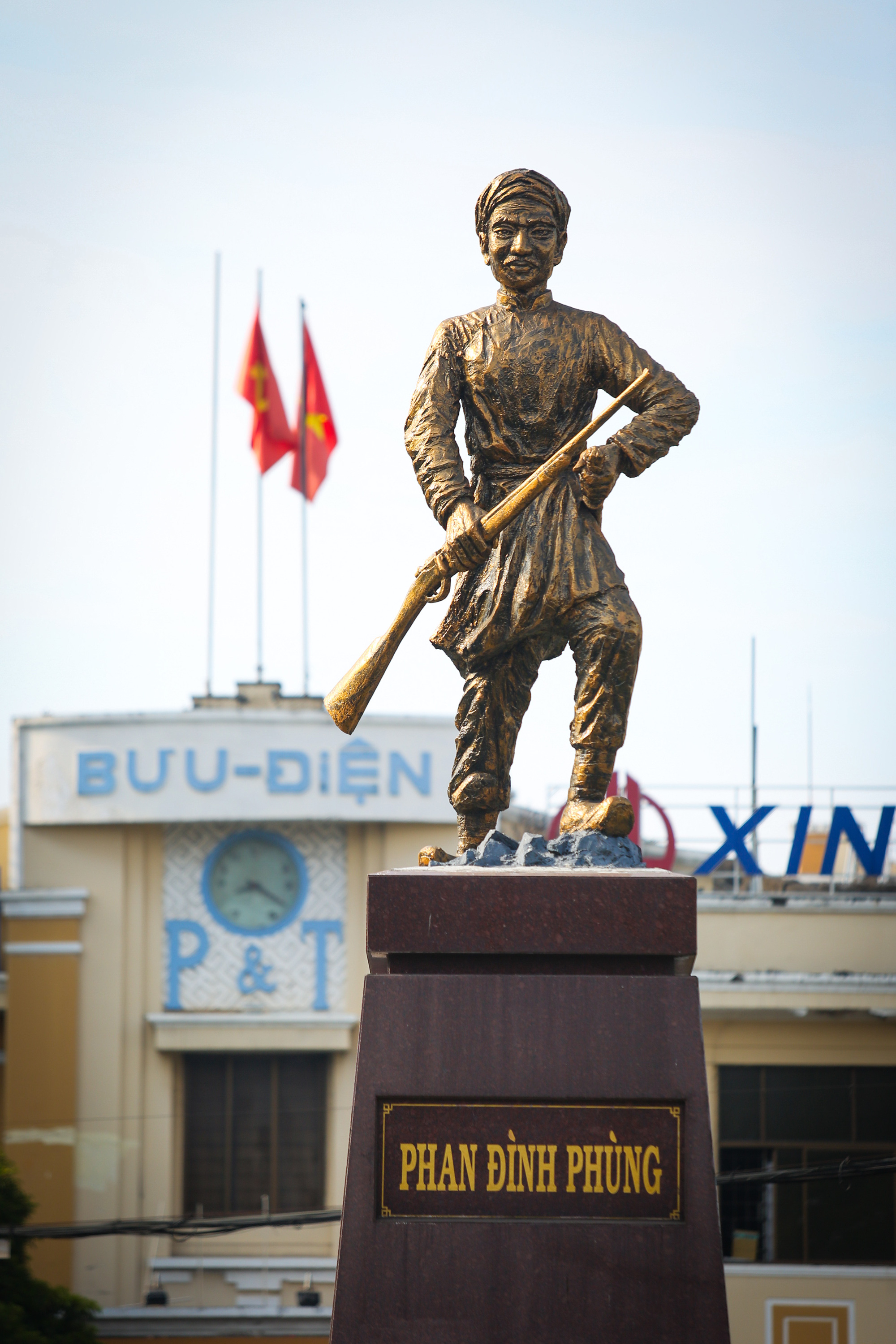Cận cảnh những tượng đài hơn nửa thế kỷ ở TP.HCM sau tu sửa- Ảnh 9. Cận cảnh những tượng đài hơn nửa thế kỷ ở TP.HCM sau tu sửa- Ảnh 9.