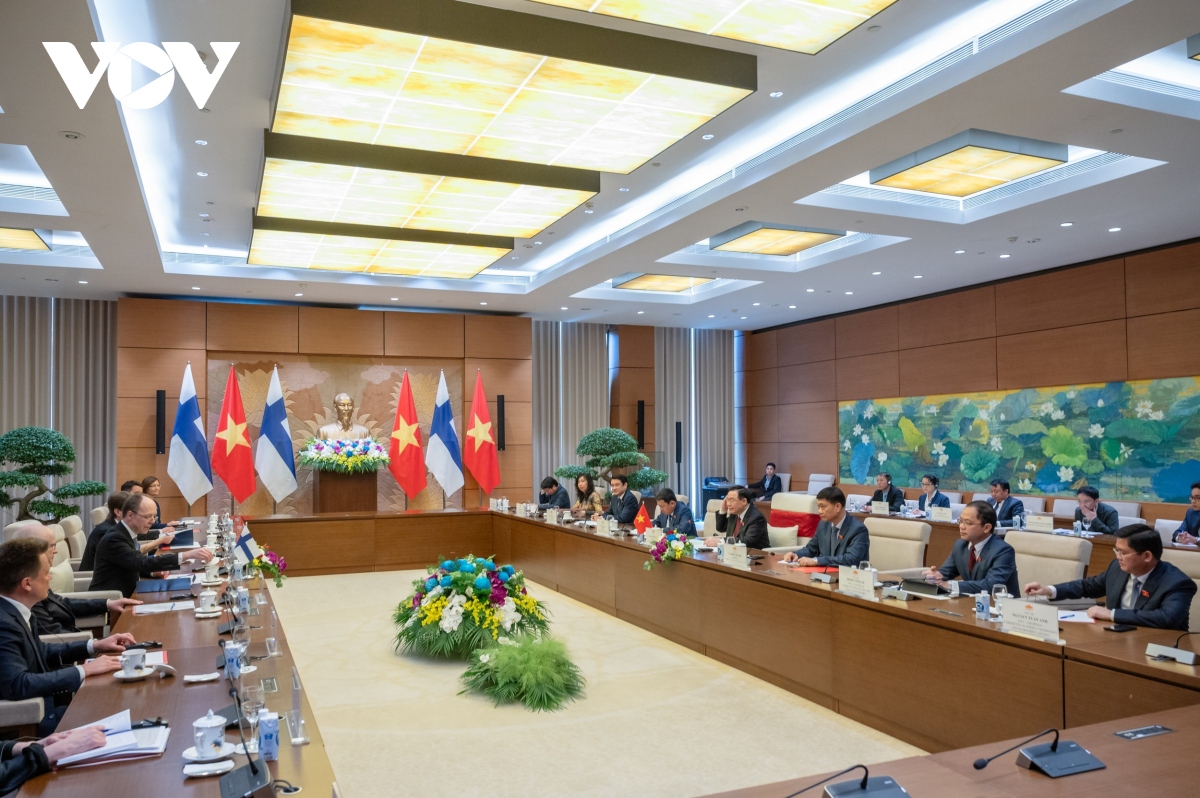 chủ tịch quốc hội vương Đình huệ hội đàm với chủ tịch quốc hội phần lan hình ảnh 4 chu tich quoc hoi vuong Dinh hue hoi dam voi chu tich quoc hoi phan lan hinh anh 4
