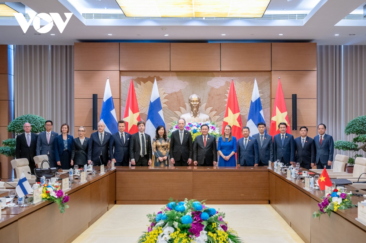 chủ tịch quốc hội vương Đình huệ hội đàm với chủ tịch quốc hội phần lan hình ảnh 6 chu tich quoc hoi vuong Dinh hue hoi dam voi chu tich quoc hoi phan lan hinh anh 6