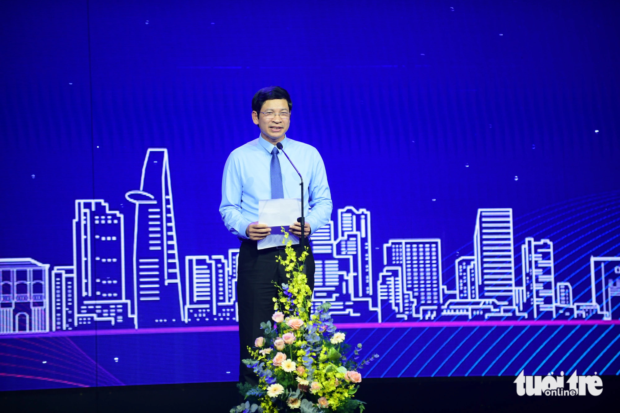 Xây dựng TP.HCM thành trung tâm du lịch MICE của khu vực- Ảnh 2. Thứ trưởng Hồ An Phong phát biểu tại lễ khai mạc tối 4-4 - Ảnh: QUANG ĐỊNH