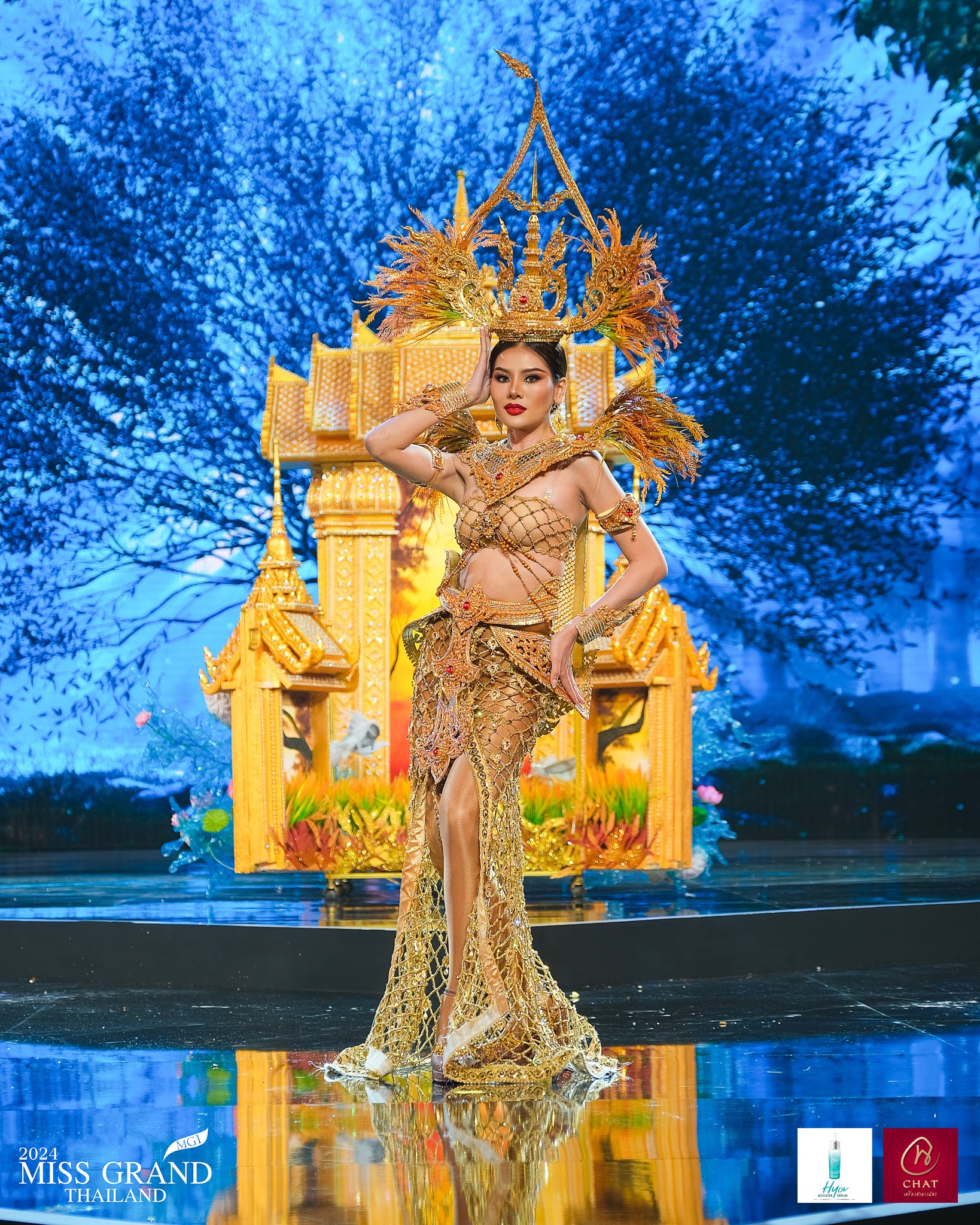Loạt trang phục dân tộc độc, lạ của Hoa hậu Hòa bình Thái Lan 2024 ảnh 2