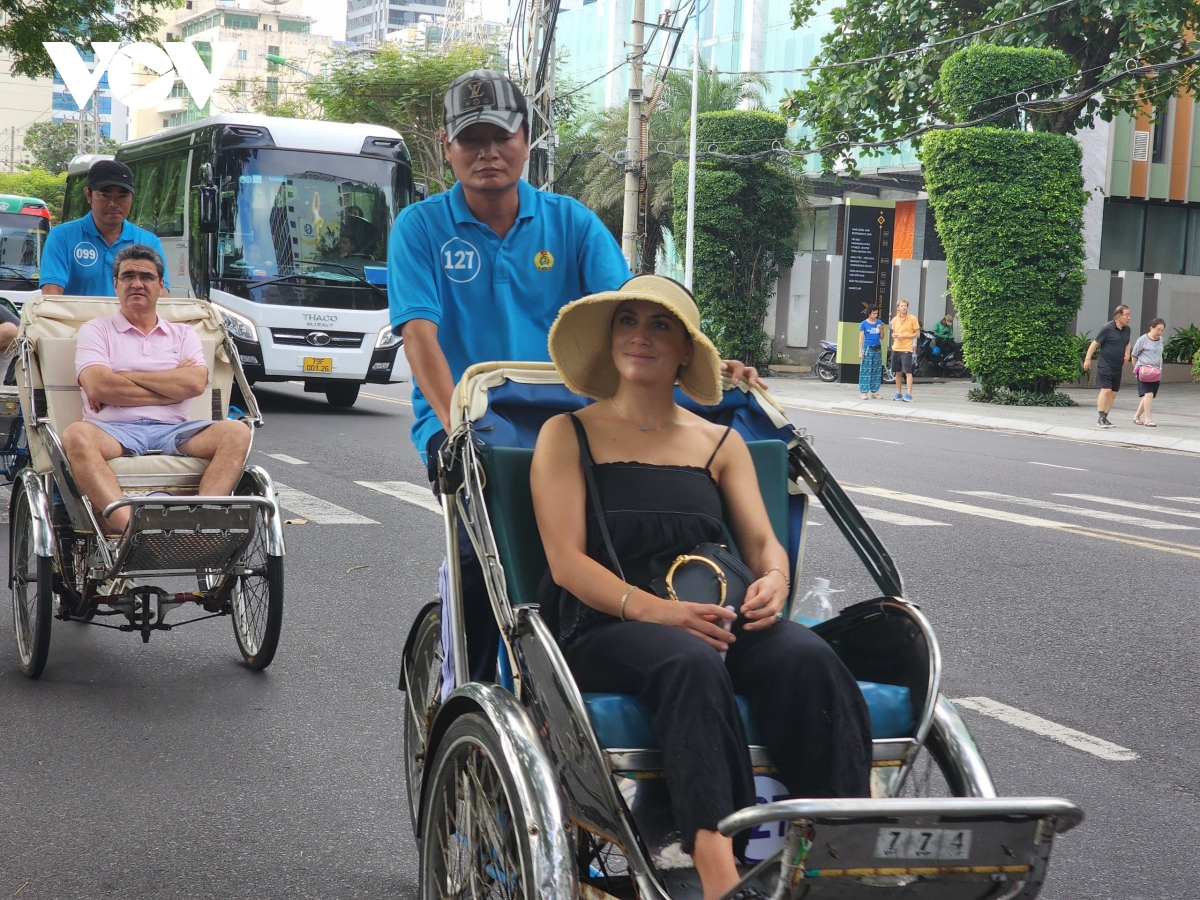 khánh hòa tìm giải pháp tháo gỡ khó khăn cho du lịch tàu biển hình ảnh 2 khanh hoa tim giai phap thao go kho khan cho du lich tau bien hinh anh 2