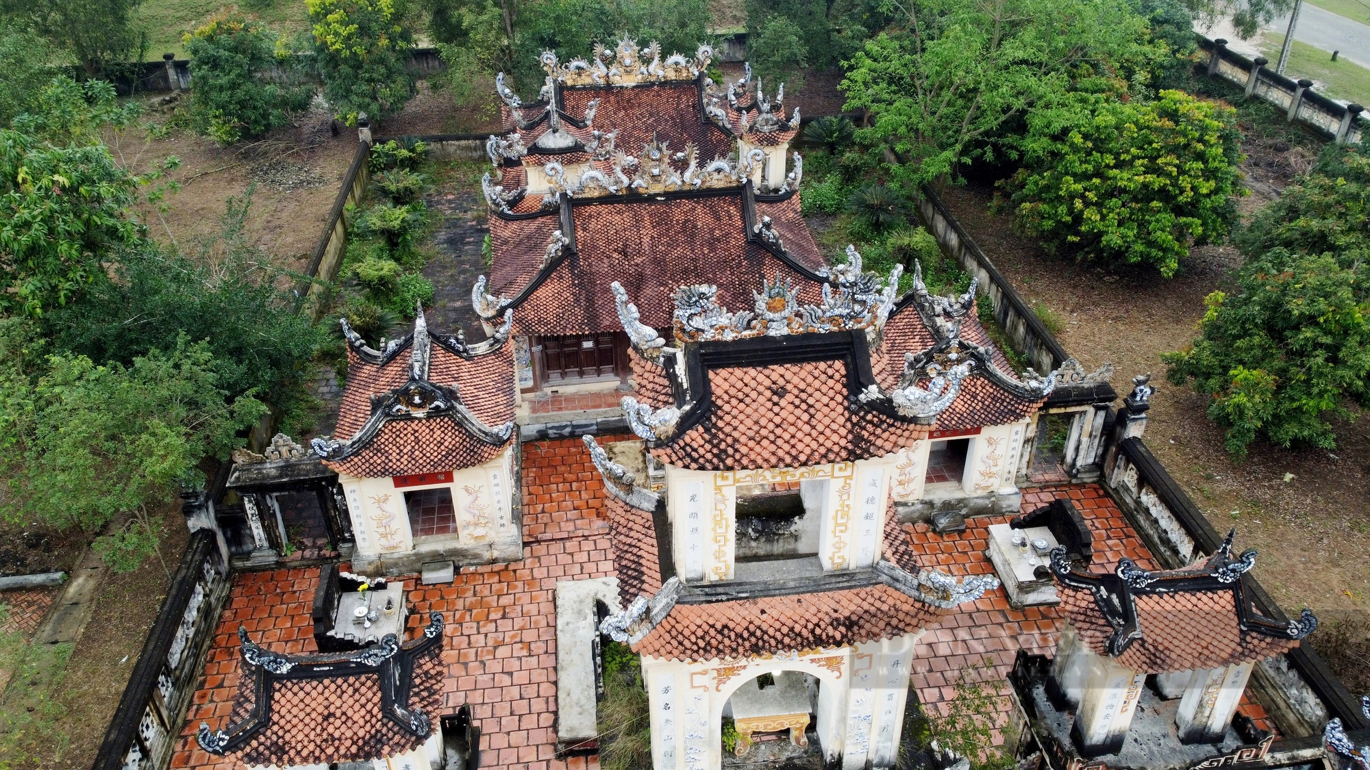 Khám phá ngôi đền có kiến trúc độc đáo hơn 600 tuổi thờ con trai vua Lý Công Uẩn- Ảnh 7. Khám phá ngôi đền có kiến trúc độc đáo hơn 600 tuổi thờ con trai vua Lý Công Uẩn- Ảnh 7.