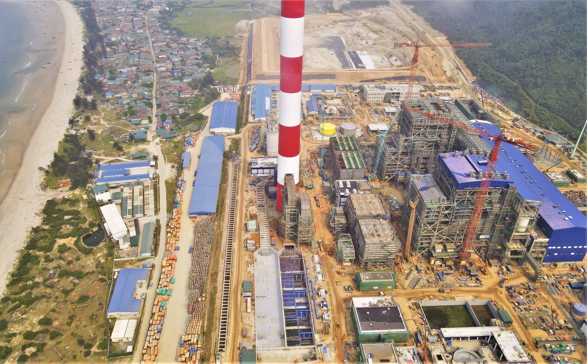 Cận cảnh công trường nhà máy Nhiệt điện 2,2 tỷ USD ở Hà Tĩnh ảnh 2