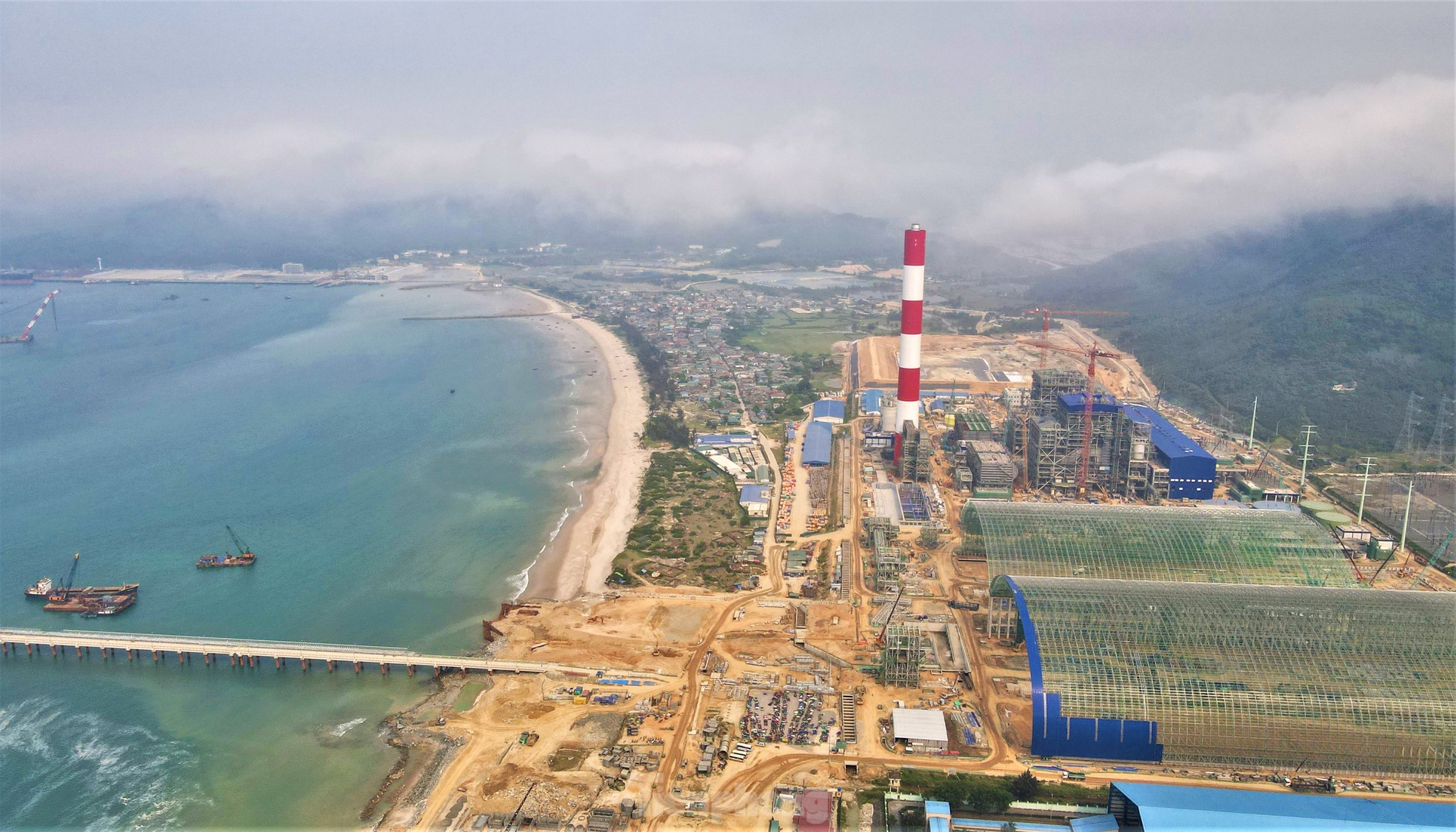 Cận cảnh công trường nhà máy Nhiệt điện 2,2 tỷ USD ở Hà Tĩnh ảnh 5